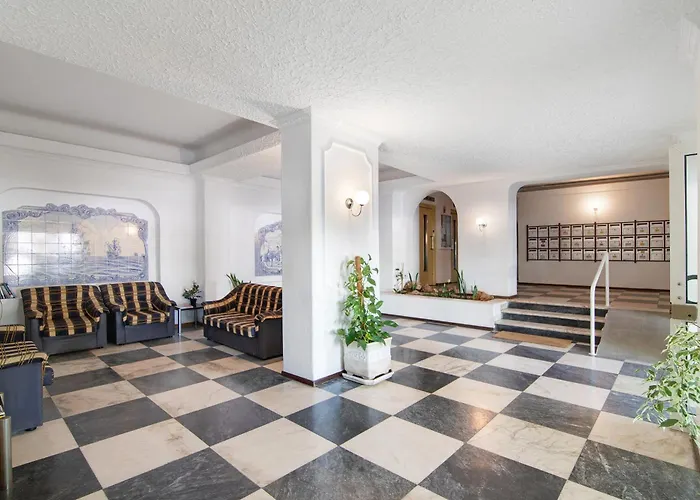 Moderno E Renovado T2 Apartmán *