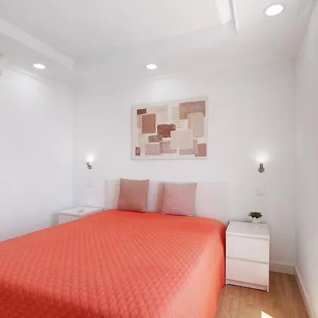 Moderno E Renovado T2 Apartmán *